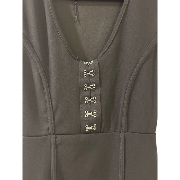 Pretty Little Thing Dress Shape Black Crepe Eyelet Detail Midi Size 2 Women PLT - Picture 5 of 11